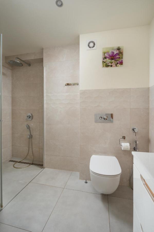 Apartament Albatros 75M Z Ogrodkiem Apartment Warsaw Exterior photo